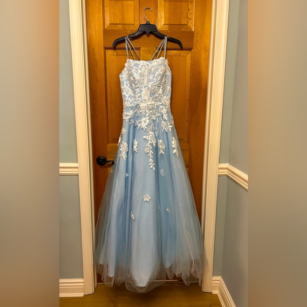 Only worn once Prom Dress!!!